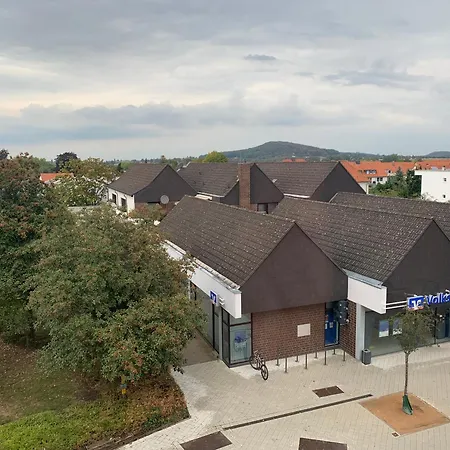 Moderne 4 Zimmer Apartment Mit Bergblick Stadtzentrum Contactless Check-In Gehrden  Exterior photo