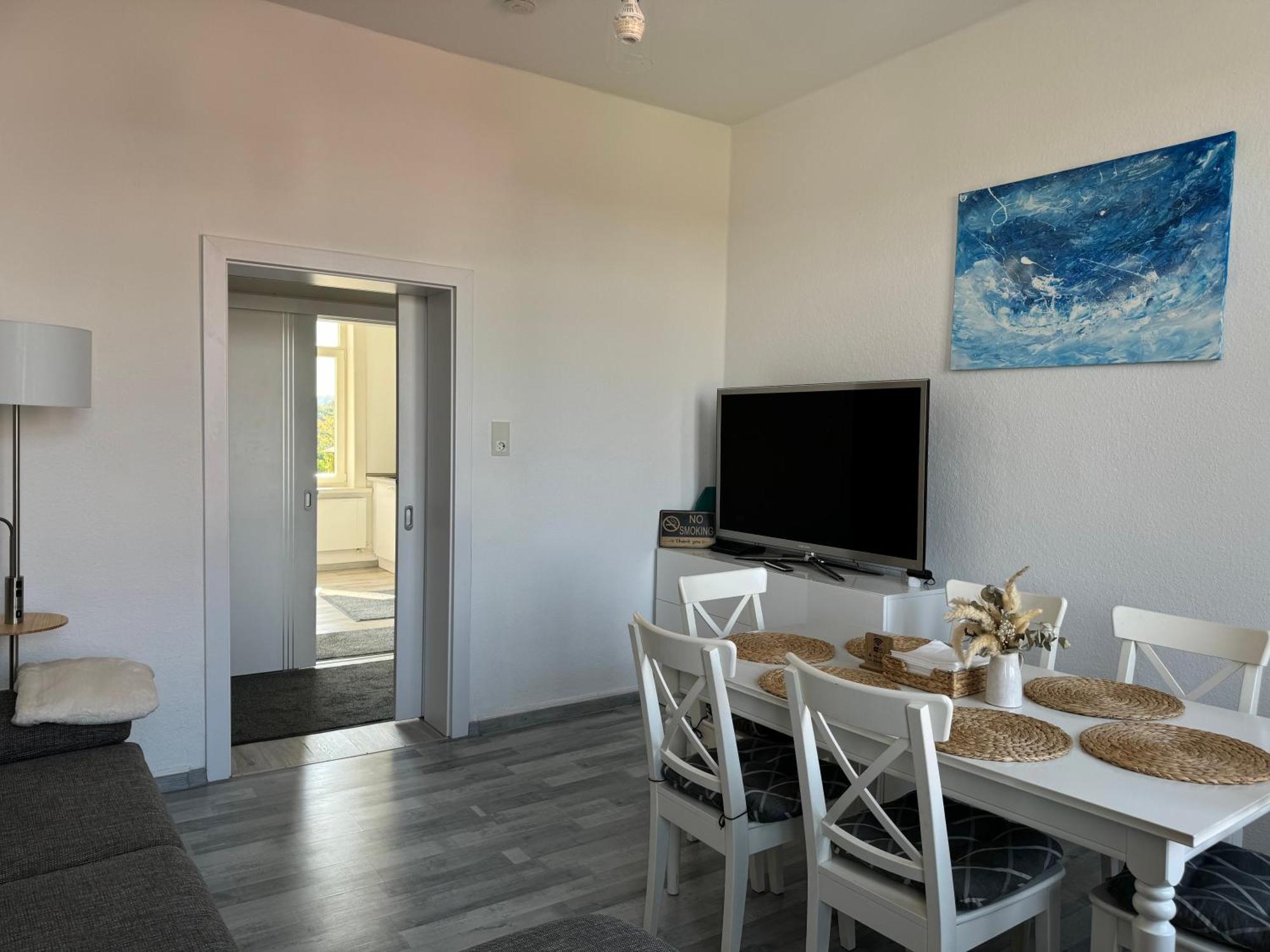 Apartment Moderne 4 Mit Bergblick Stadtzentrum Contactless Check-in Gehrden (Lower-Saxony)